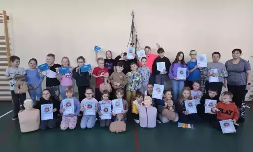 Zdjęcie grupowe uczniów 