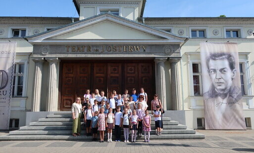 Zdjęcie do Teatralna przygoda z dziesięcioma skarpetkami